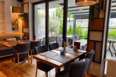 Ellinikon Weinbar-Restaurant